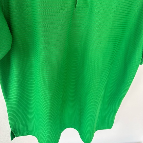 PGA Tour Men's Polo Short Sleeve Golf Shirt, Solid Green, Size Large. - Picture 4 of 11